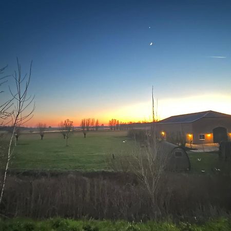 Klein Cambron Lejlighed Hulst Eksteriør billede